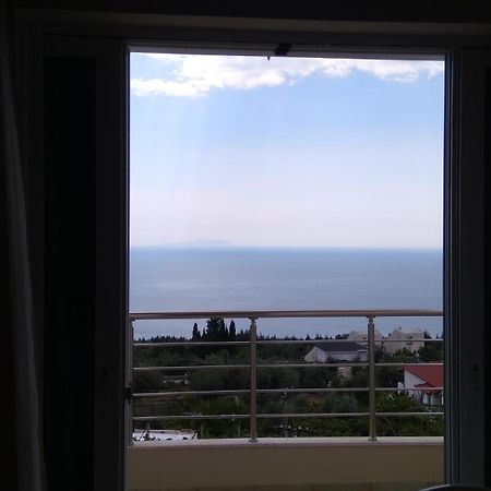 El Doro Rooms Dhërmi Exteriér fotografie